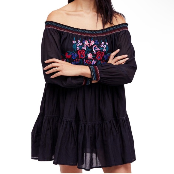 Free People Sunbeams Floral Embroidered Off The Shoulder Mini Dress NWT! Sz S - Picture 1 of 10